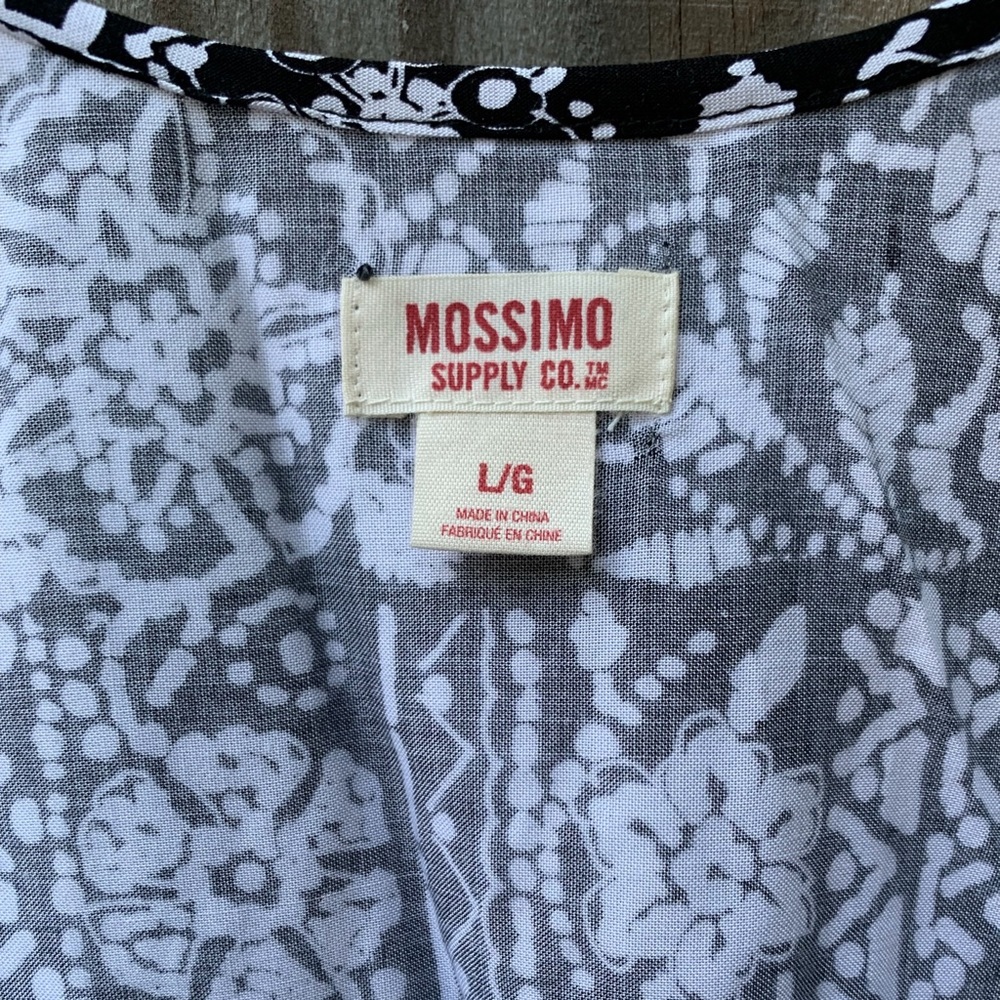 Junior’s Mossimo Patterned Asymmetrical Dress. - image 5